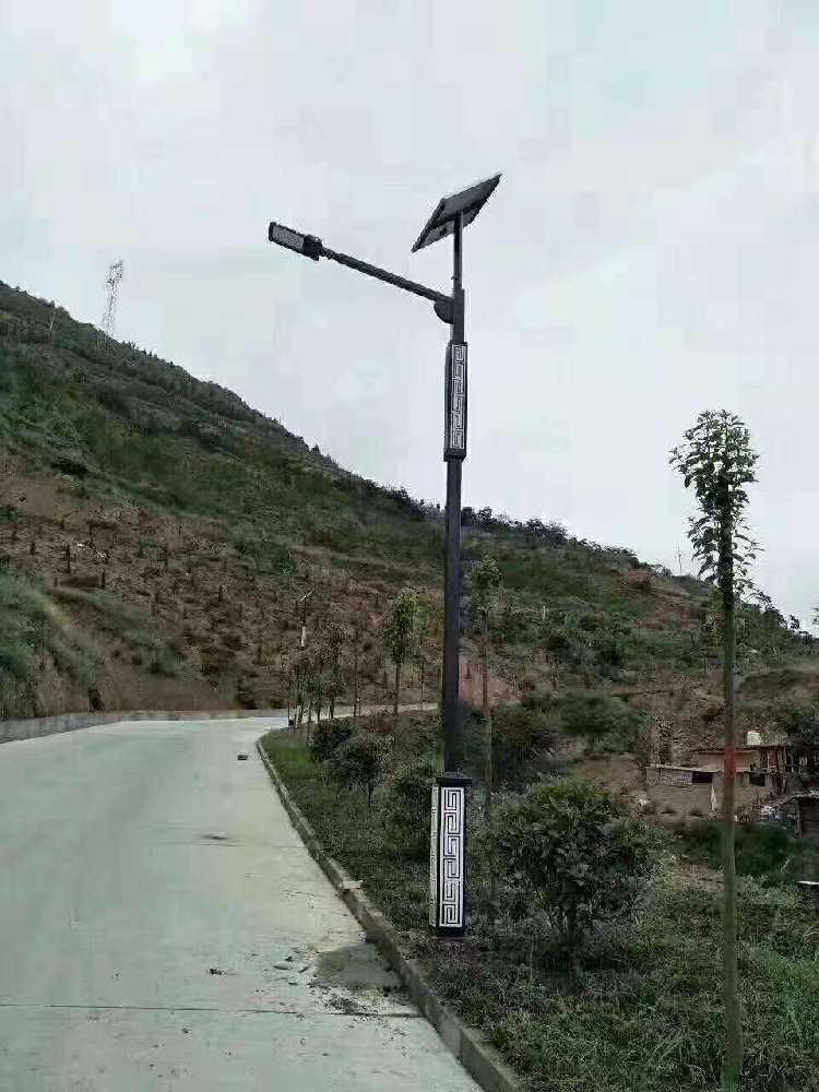 班戈县仿古太阳能路灯